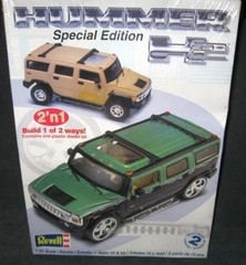 REVELL HUMMER H2 2N 1