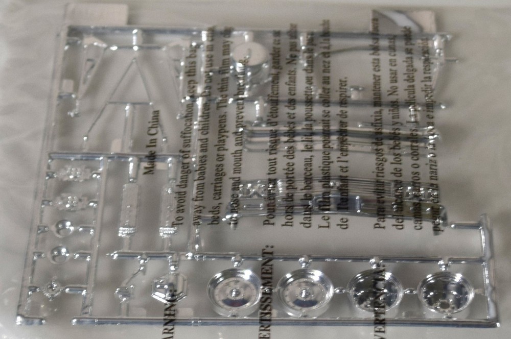 REVELL 1966 CHEVY MALIBU SS 85-4520 ⭐PARTS⭐ CHROME WHEELS+VALVE COVERS+MORE 1:24