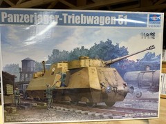 1/35 TRUMPETER PANZERJAGER-TRIEBWAGON 51 U.S. SELLER! Sealed! AWESOME BIG KIT