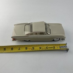 Jo-Han 1961 Dodge Dart Phoenix 1/25 Scale Promo Friction Car – Beige