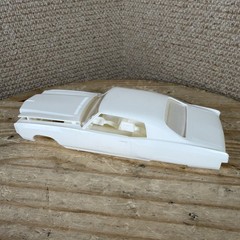 AMT 1970 Chevrolet Monte Carlo Model Kit #X856 Scale 1/25