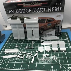 FOB 68 Dodge Dart Interior W Super Stock & Stock Floor RVL 1:25 LBR Model Parts