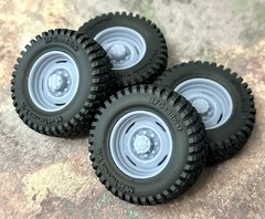 1/24 Scale: 18-Inch “8-Lug Off-road Steelies” Wheels W/ Mud Tires; Resin 1/25