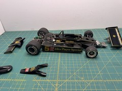 Tamiya 1/12 Lotus Type 78 Built Formula One F1 Model Kit Mario Andretti JPS