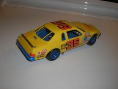 Vintage 1/24 Quincys Steak House Ford Thunderbird NASCAR Stock Car Parts/Restore