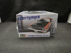 Revell ’70 Dodge Challenger T/A – 1:24 Scale Plastic Model Kit 85-2596