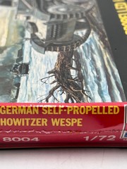 Vintage ESCI German Self-Propelled Howitzer Wespe 1/72 WWII Model Kit #8004