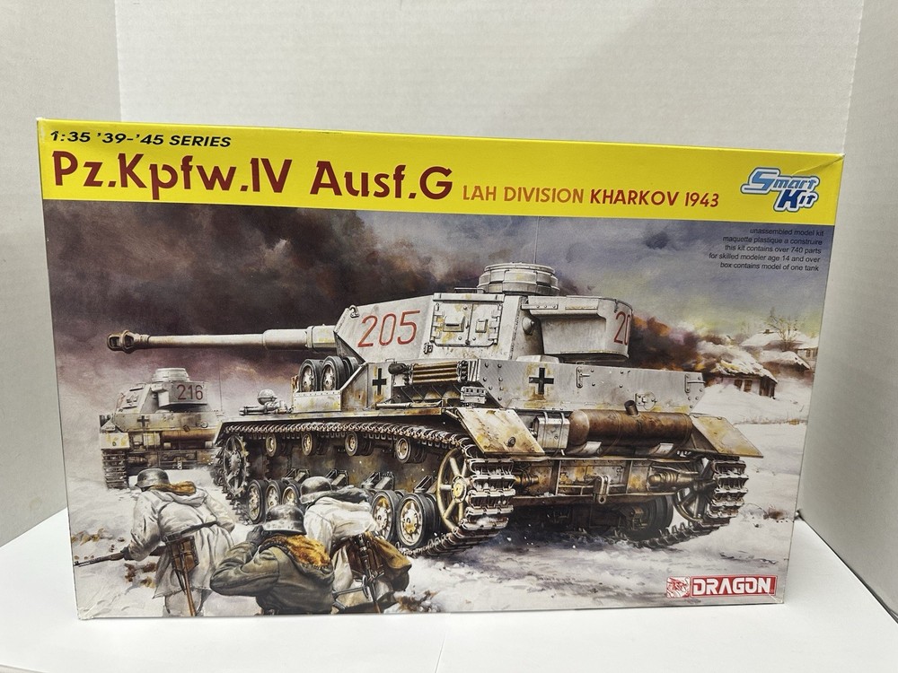 DRAGON 1/35 6363 Pz.Kpfw.IV Ausf.G LAH Division (Kharkov 1943) Open Box