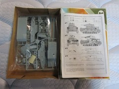 Lodzkie Zaklady czolg lekki 7TP #35002 Polish Tank 1/35 Model Kit – Open Box