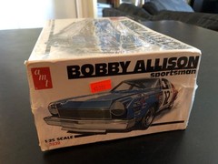 AMT BOBBY ALLISON’S 1975 AMC SPORTSMAN MATATOR STOCK CAR 1/25 NEW FACTORY SEALED