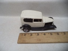 1932 Ford Tudor Sedan Street Rod Model for Junkyard Parts or Repair