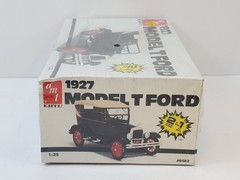 Vintage Model Kit #6582 AMT Ertl 1927 Model T Ford 2n1 Kit Sealed