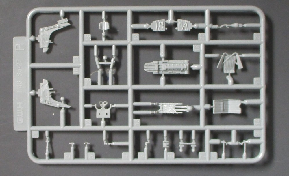 Great Wall Hobby 1/48th Scale Su-27UBM Flanker – Parts Lot P from Kit No. S4817