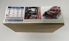 Revell Monogram 1/25 1959 Chevrolet Corvette Roadster 2n1 – Stock, Custom