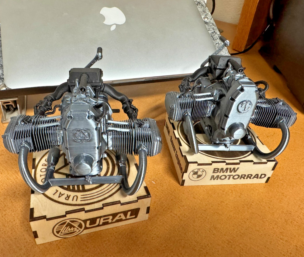 BMW – Ural Boxer Engine replica 1:6 or 1:12 scale with/wo wood stand assembled