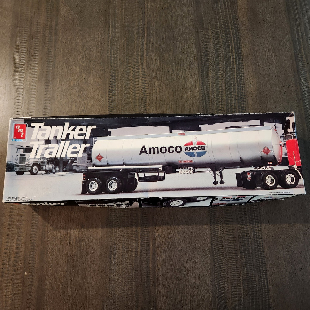 AMT Ertl Amoco Tanker Trailer 1/25 Model Kit 6698 Open Box Sealed Parts Vintage