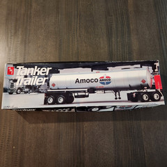 AMT Ertl Amoco Tanker Trailer 1/25 Model Kit 6698 Open Box Sealed Parts Vintage