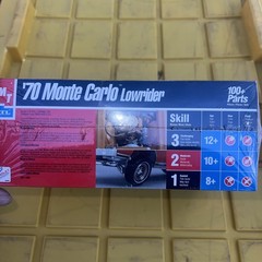 AMT Ertl 8271 1/25 Scale ’70 Chevy Monte Carlo Lowrider Plastic Model Kit Sealed