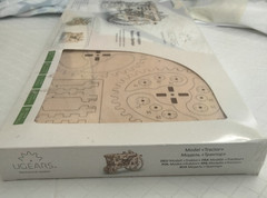 New UGEARS Mechanical Tractor Model Kit New Sealed Building Set one corner flaw