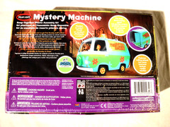 1/25 Polar Lights Scooby Doo Mystery Machine Pre-Painted Figures Shaggy & Scooby