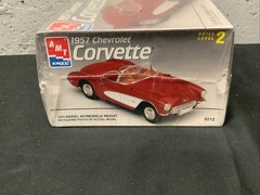 VINTAGE AMT 1957 Chevrolet Corvette 1/25 Model Kit FACTORY SEALED NEW