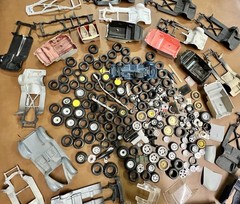 VINTAGE JUNKYARD LOT MODEL CAR TIRES WHEELS RAT ROD CAR PARTS PROJECT REPAIR