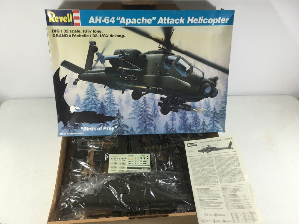 Revell AH-64 Apache Attack Helicopter New and Looks Complete See Photos