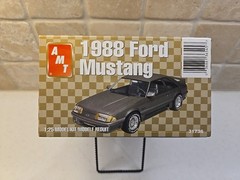 AMT, 1988 Ford Mustang GT, 1/25 scale, kit #31736 !!Sealed Inside!!