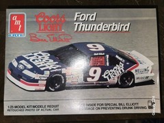Bill Elliott Coors Light Ford Thunderbird AMT/ERTL 1:25 6740 NIOB
