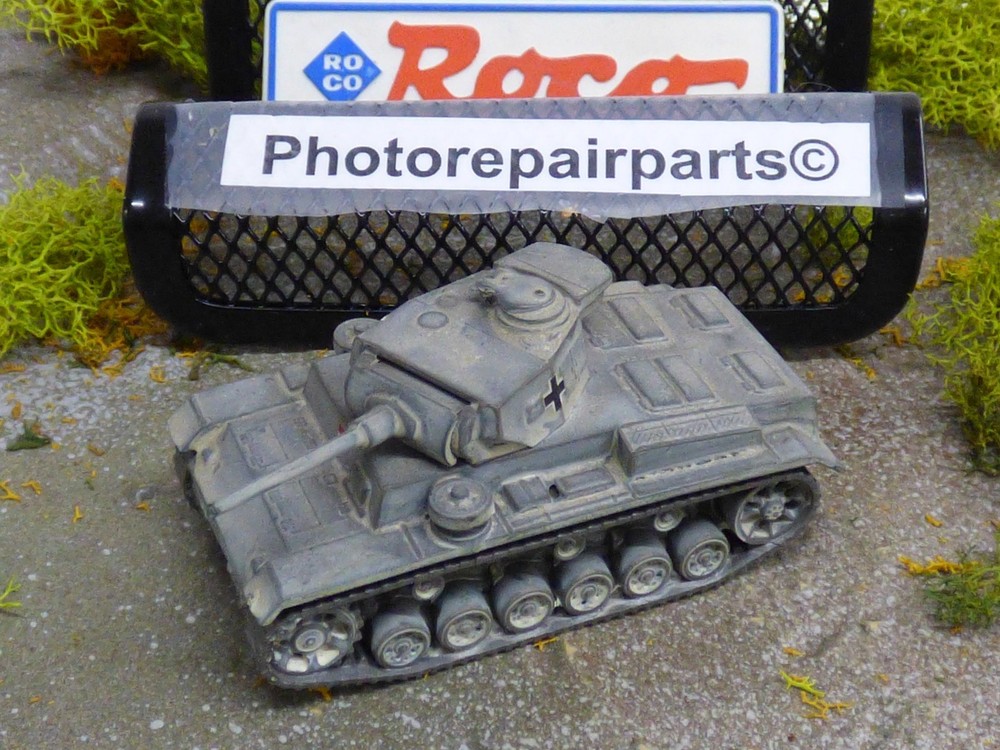 Roco Minitanks Painted WWII German Panzer III Medium Tanks Lot #9845B©