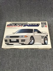 FUJIMI 1/24 R32 Skyline GT R Collectables 17+