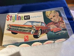 Vintage AMT 1961 Plastic Model Styline Kit Ford Thunderbird T-Bird Built Custom