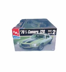 AMT ERTL ’70 1/2 Chevy 1970 Camaro Z28 1:24 Chevrolet Model 30086 SEALED!