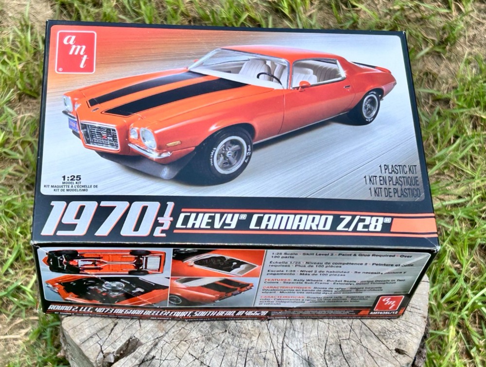 Vintage Used Toy 1970 1/2 Chevy Camaro Z/28 OPEN BOX 1:25 AMT Model Rare 2009