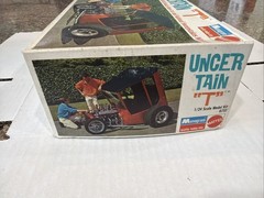 MONOGRAM UNCERTAIN “T” ORIGINAL KIT! MINT!! CIRCA 1966!! VMCP!