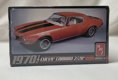 AMT 1970 1/2 Chevy Camaro Z/28 Model Kit 1:25 Scale – Skill Level 2 Red Car