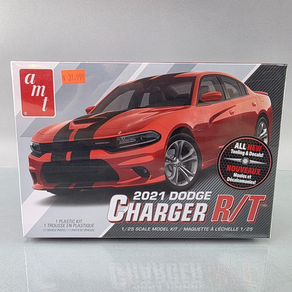AMT 2021 Dodge Charger RT 1/25 Plastic Model Kit AMT1323 SEALED