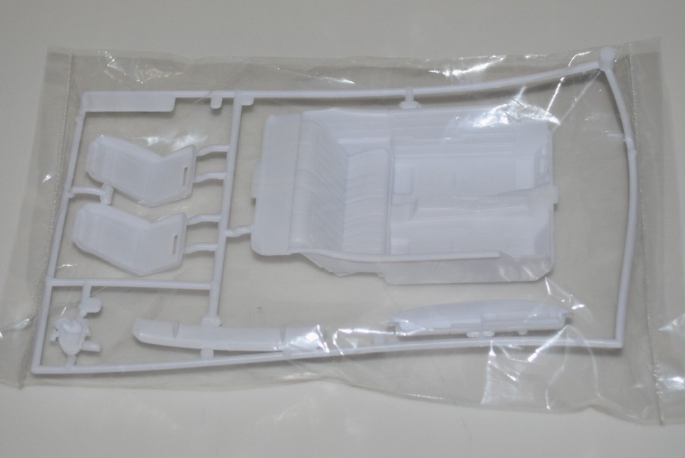 REVELL 1970 BUICK GSX 85-4522 ⭐PARTS⭐ INTERIOR TUB ASSEMBLY+DASHBOARD+MORE 1:24