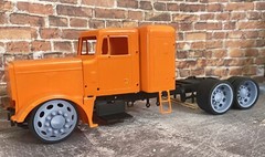 Resin 1/24 Scale: 32-inch “Oval Hole Alcoa”Semi Truck Wheels W/Low Profile Tires