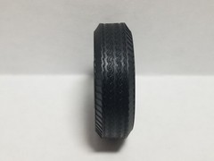 ONE UNIROYAL FLEETMASTER TIRE from Diamond REO Truck Tractor 1:25 AMT Model Kit