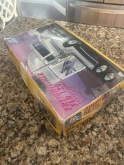 Italeri Freightliner FLD 120 Conventional Truck PARTS/INCOMPLETE KIT