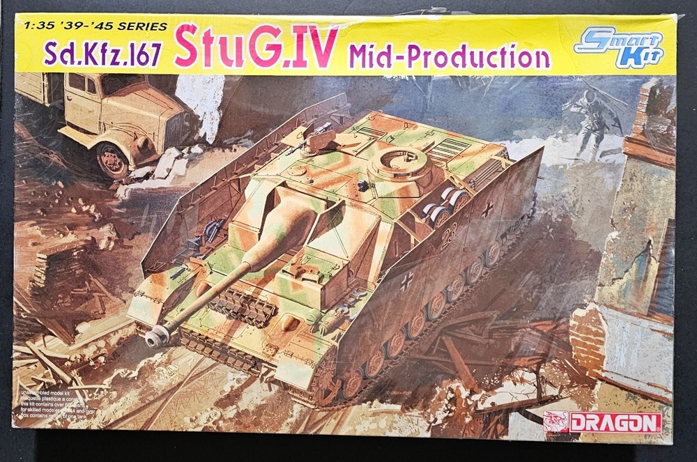 1/35 Dragon 6582 StuG.IV Sd.Kfz.167 Mid-Production Assault Gun