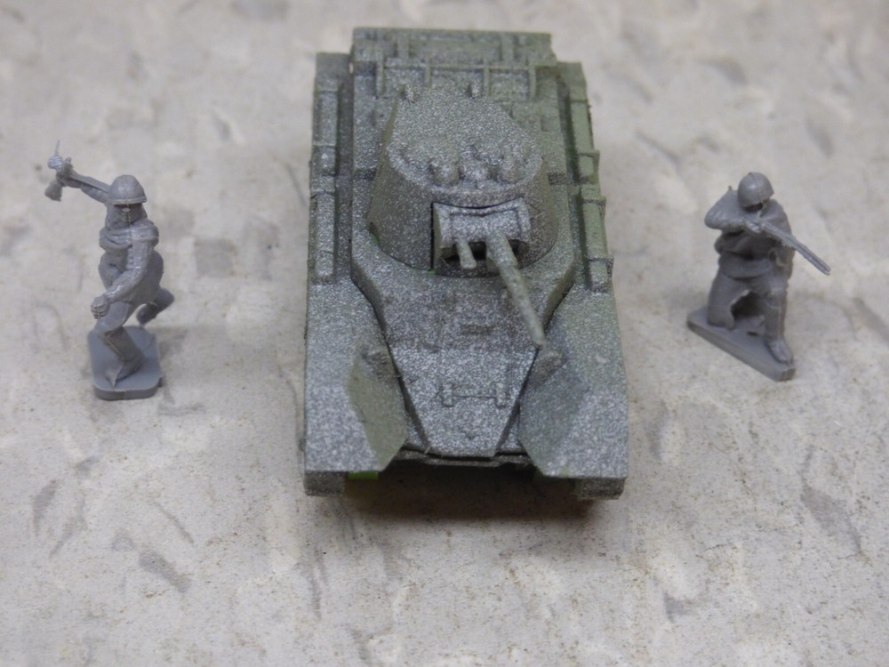MIR / Roco Minitank Compatible WWII Russian bT-7 & Airfix Soldiers Lot#7417B©