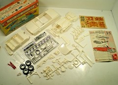 AMT K-311 1961 Mercury Convertible 1/25 model kit