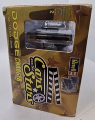 REVEL MODEL KIT**DODGE CHARGER CARS are the STARS-1/25 SCALE-CLASSIC MOVIE