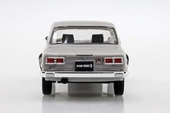 AOSHIMA 1/32 The Snap Kit Series Nissan Skyline 2000GT-R Silver Colored Kit