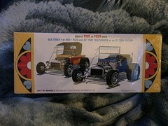 NIB AMT 1925 T Fruit Wagon 1:25 Scale Two In One Model Kit 869/12