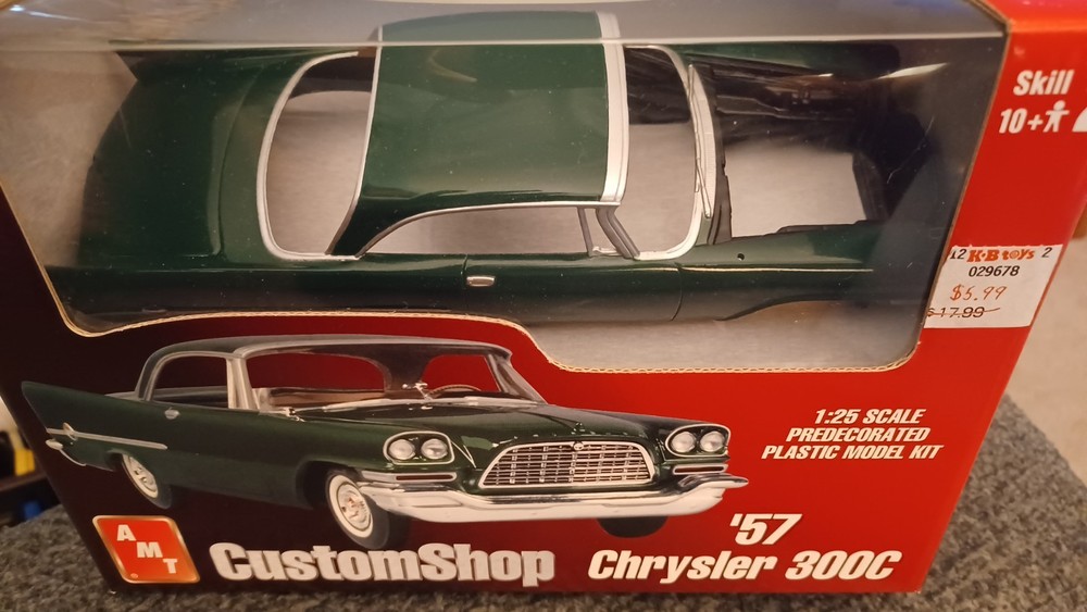 AMT Custom Shop ‘57 Chrysler 300C Model Kit 30247-1HD NEW AND STILL SEALED.
