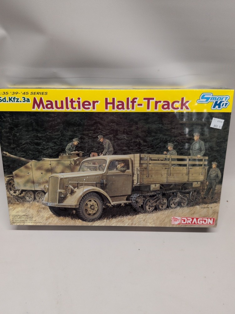 Dragon Models 6761 1/35 Scale Sd.Kfz.3a Maultier Half-Track Smart Kit Sealed