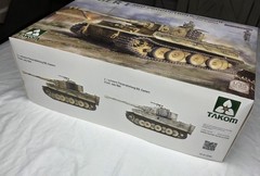 TAKOM Tiger I 1/35 Mid-Production Zimmerit and Limited Otto Carius Figure NEW